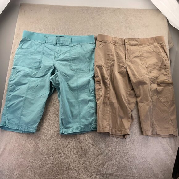 2 Lee Womens Cargo Shorts Size 18W Lot Of Two Pull On Stretch Casual Relaxed - Picture 13 of 14